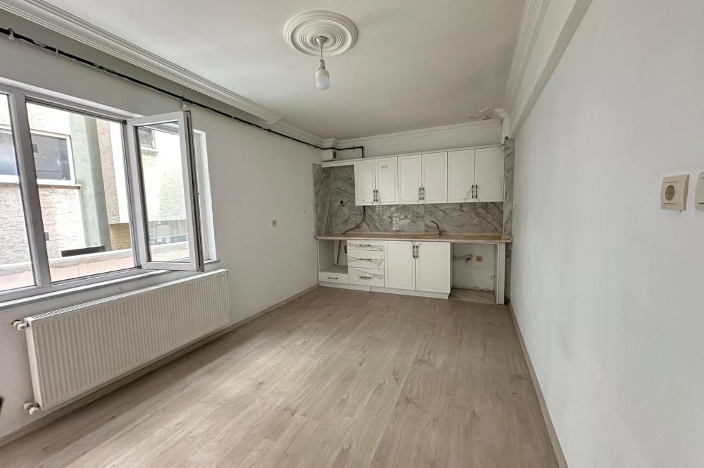Ayasofya Konumlu, Ferah ve Geniş 2+1 Satılık Daire