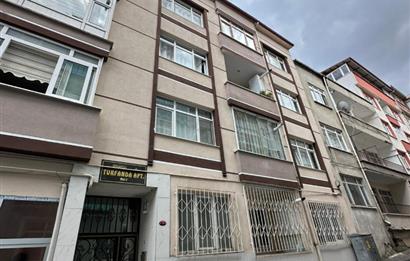 Ayasofya Konumlu, Ferah ve Geniş 2+1 Satılık Daire
