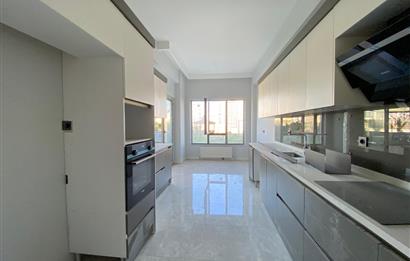 C21 VİZYONDAN SUSUZ AKINCILAR CADDESİNDE SIFIR 5+1 LÜKS DAİRE