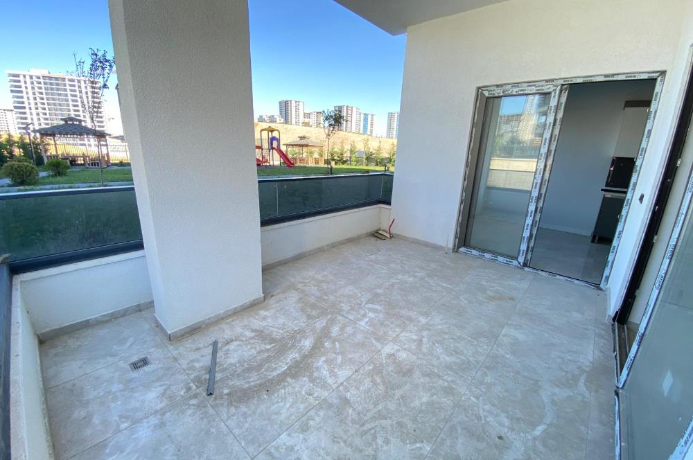 C21 VİZYONDAN SUSUZ AKINCILAR CADDESİNDE SIFIR 5+1 LÜKS DAİRE