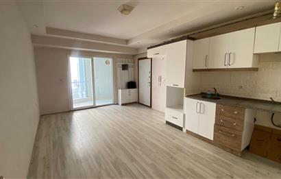 CENTURY 21 LOFT GAYRİMENKUL PORTFÖYLERİNDEN OLAN 2+1 EŞYASIZ APARTIMIZ KİRALIKTIR. 