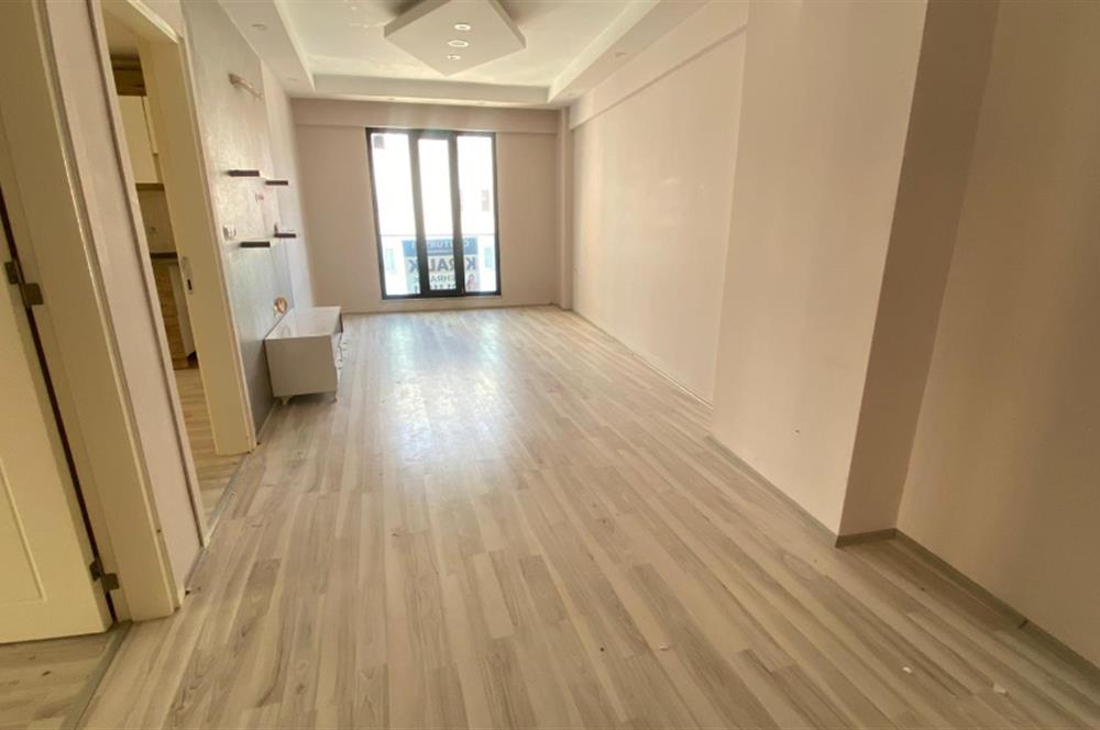 CENTURY 21 LOFT GAYRİMENKUL PORTFÖYLERİNDEN OLAN 2+1 EŞYASIZ APARTIMIZ KİRALIKTIR. 