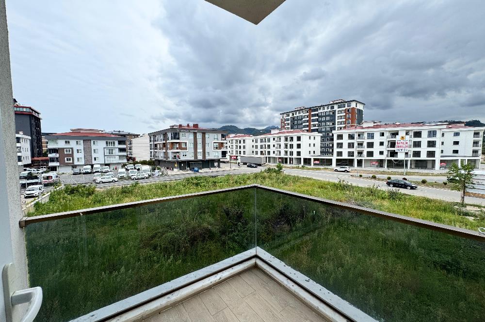 Century 21'den Cumhuriyet Mahallesinde 1+1 Kiralık Daire