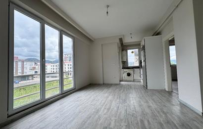 Century 21'den Cumhuriyet Mahallesinde 1+1 Kiralık Daire
