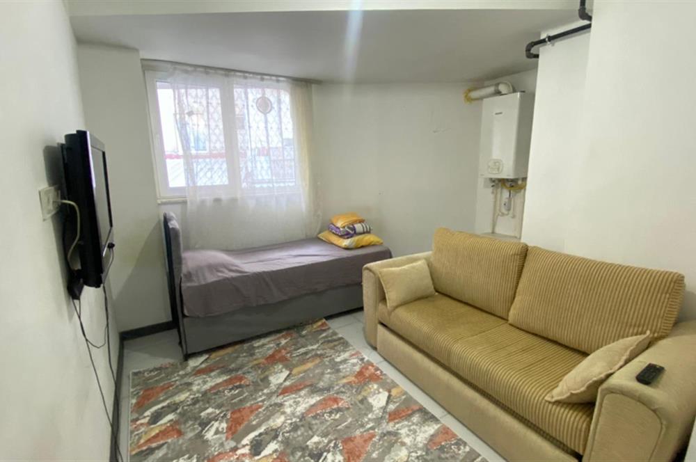 CENTURY 21 LOFT GAYRİMENKUL PORTFÖYLERİNDEN OLAN 1+0 EŞYALI APARTIMIZ KİRALIKTIR. 