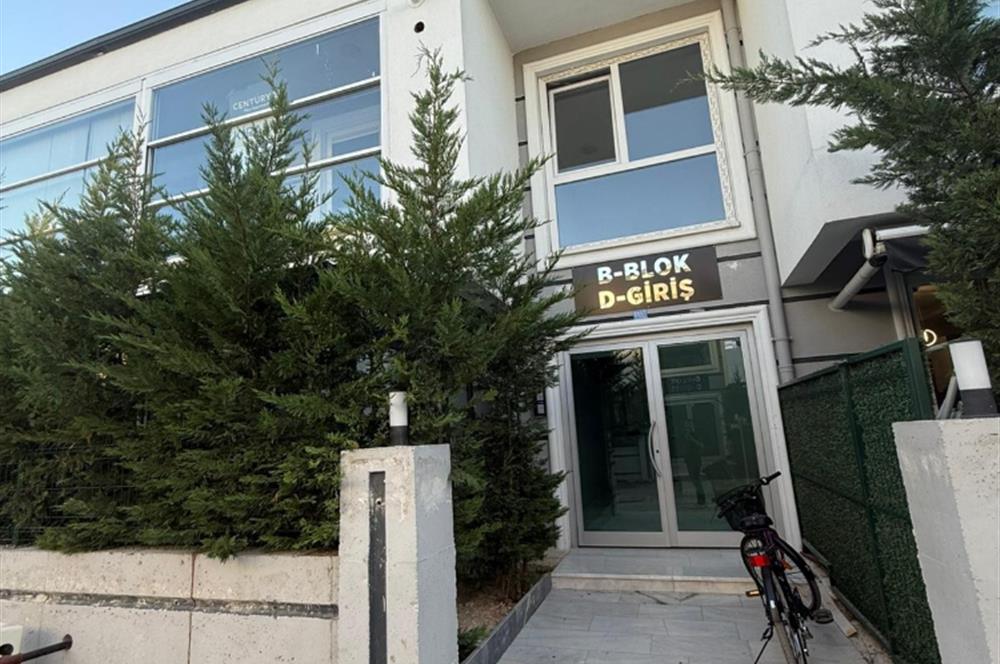 CENTURY21 PLUS ÖNDÜÇ BAHÇELİEVLER SİTESİNDE 3+1 KİRALIK BAKIMLI