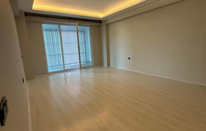 CENTURY21 PLUS ÖNDÜÇ BAHÇELİEVLER SİTESİNDE 3+1 KİRALIK BAKIMLI