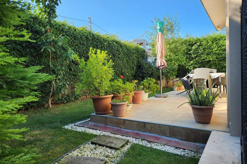 Zekeriyaköy Çarşıya Yakın Satılık 6+2 Müstakil Villa