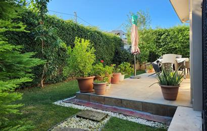 Zekeriyaköy Çarşıya Yakın Satılık 6+2 Müstakil Villa