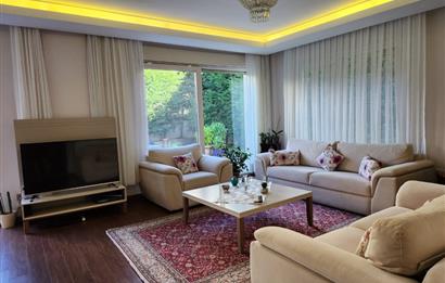 Zekeriyaköy Çarşıya Yakın Satılık 6+2 Müstakil Villa
