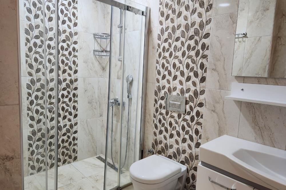 Zekeriyaköy Çarşıya Yakın Satılık 6+2 Müstakil Villa