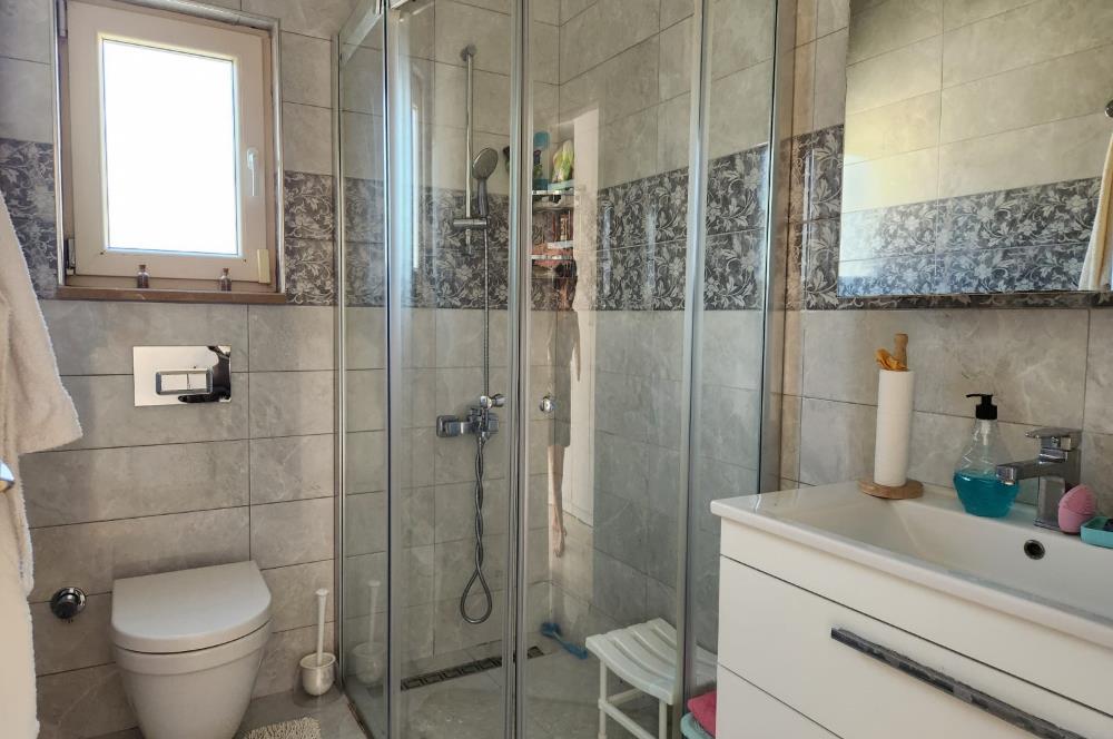 Zekeriyaköy Çarşıya Yakın Satılık 6+2 Müstakil Villa