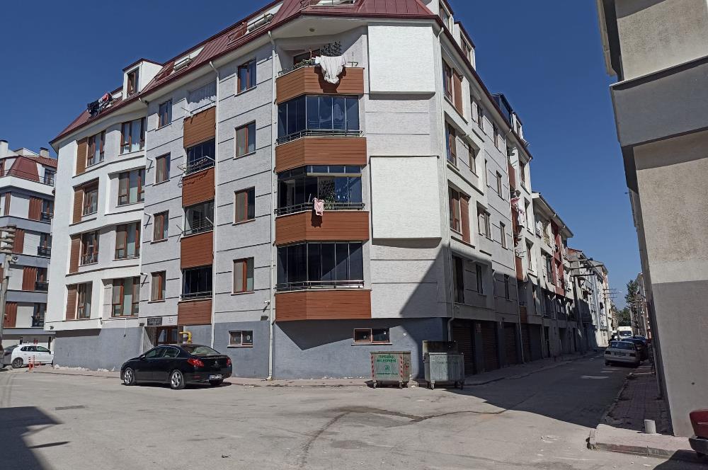 CENTURY 21 VİZYON'DAN ESKİŞEHİR KUMLUBEL MAHALLESİNDE  SATILIK 2+1 DAİRE 