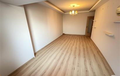 KARŞIYAKA ORDU CADDESİNİN KALBİNDE 2+1 DAİRE