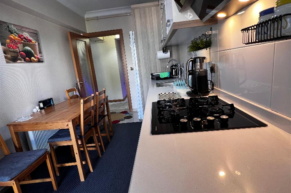 KARŞIYAKA DEDEBAŞI MH CADDE ÜZERİ FIRSAT 3+1 LÜKS DAİRE