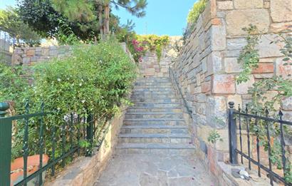 Bodrum-Bitez satılık bahçe katı daire