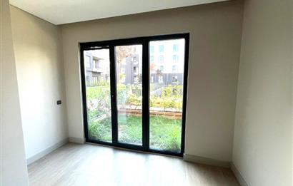 C21 Bal 'dan Emlak Konutta Bahçe Katı 1+1 Daire