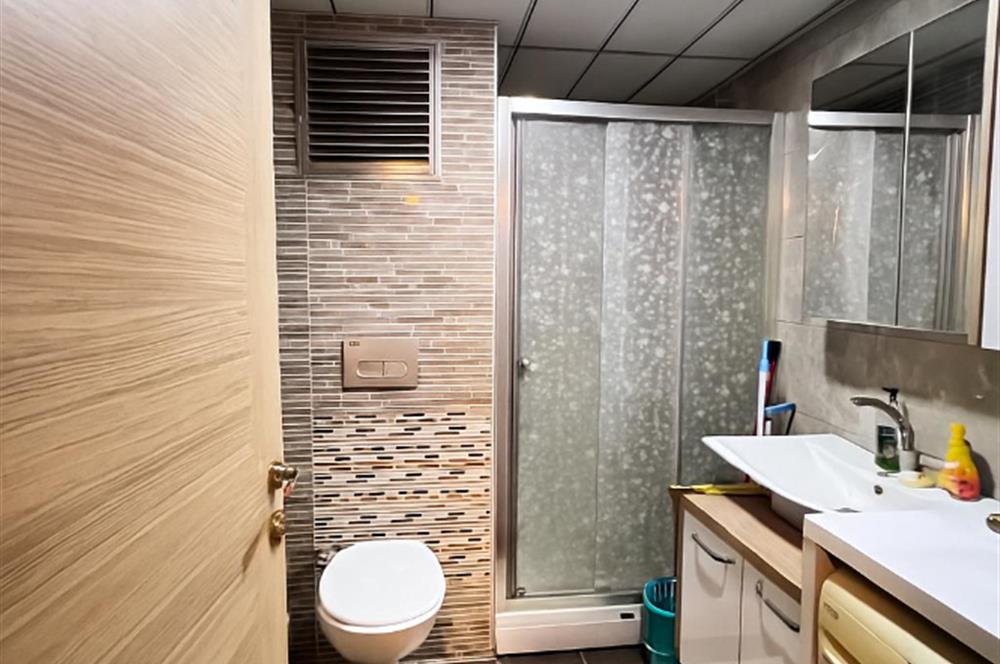 KARŞIYAKA ORDU CADDESİNİN KALBİNDE 2+1 DAİRE