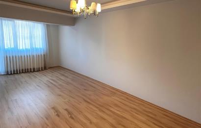 KARŞIYAKA ORDU CADDESİNİN KALBİNDE 2+1 DAİRE