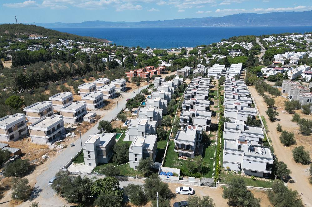 GÖMEÇ KARAĞAÇ'TA SATILIK, DENİZE YAKIN VİLLA ARSASI!
