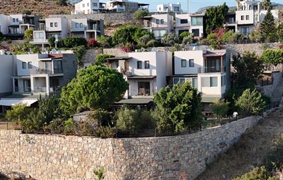Bodrum-Bitez satılık bahçe katı daire