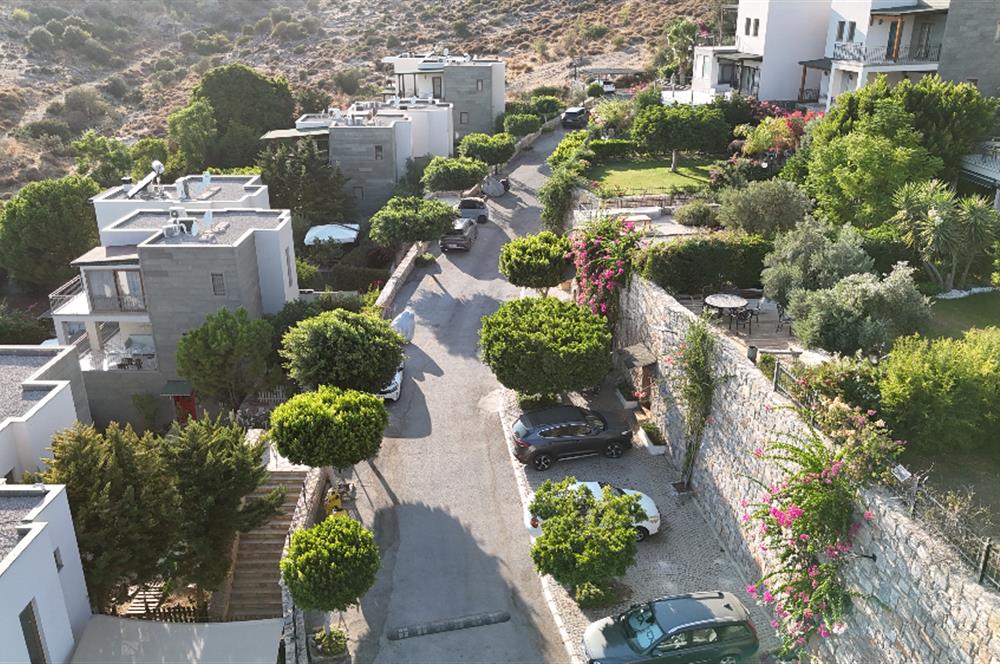 Bodrum-Bitez satılık bahçe katı daire