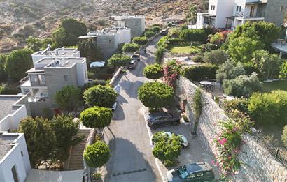 Bodrum-Bitez satılık bahçe katı daire