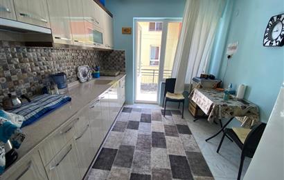 C21 BAL'DAN DEVLET HASTANESİ ÜST SOKAĞI YENİLENMİŞ SATILIK 2+1