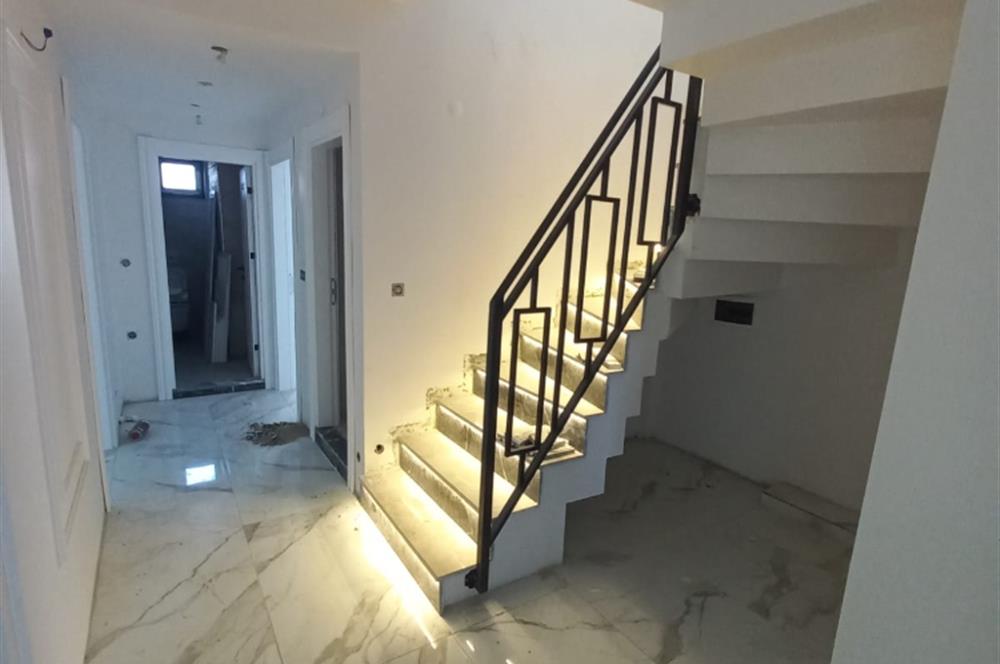 C21 LOCA'DAN 1. SAKARYA MAH. SATILIK 5+2 SÜPER 270M2 DAİRE