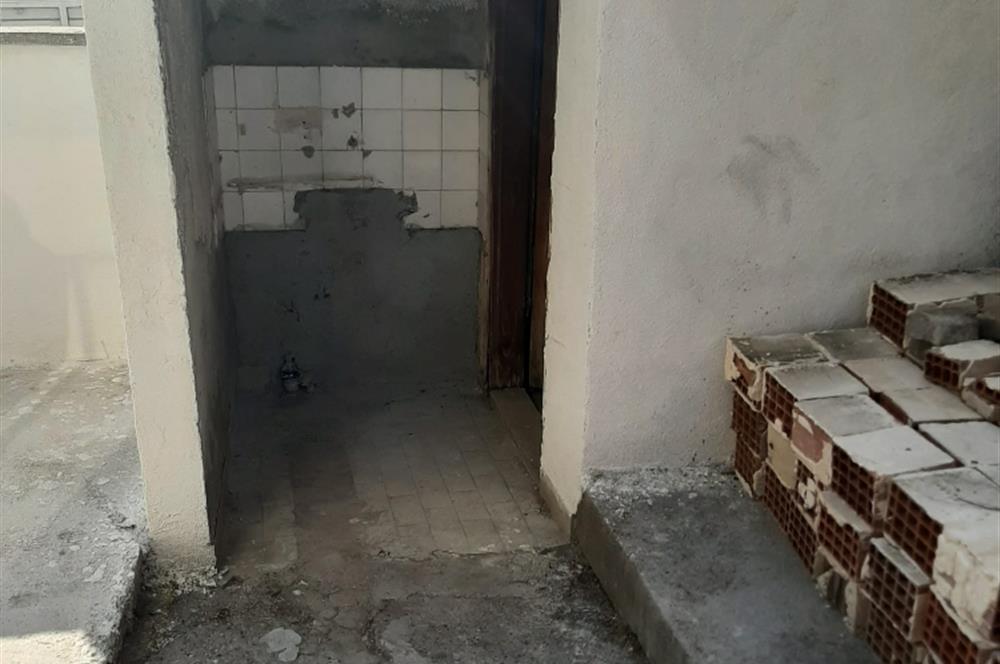 BAĞLAR SOKAK KÖŞE BAŞI KİRALIK GENİŞ DÜKKAN