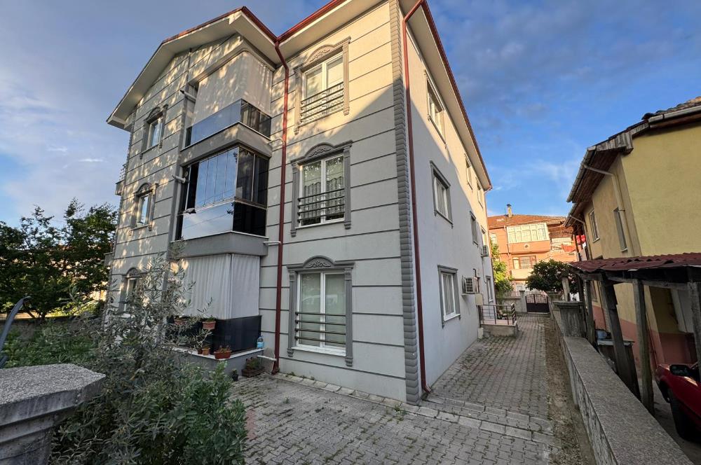 SAKARYA SAPANCA MERKEZ’DE GÖLE YAKIN 3+1 SATILIK DAİRE