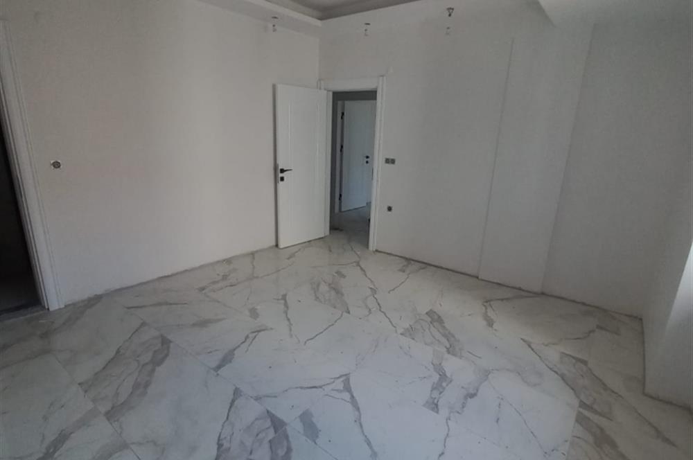 C21 LOCA'DAN 1. SAKARYA MAH. SATILIK 5+2 SÜPER 270M2 DAİRE