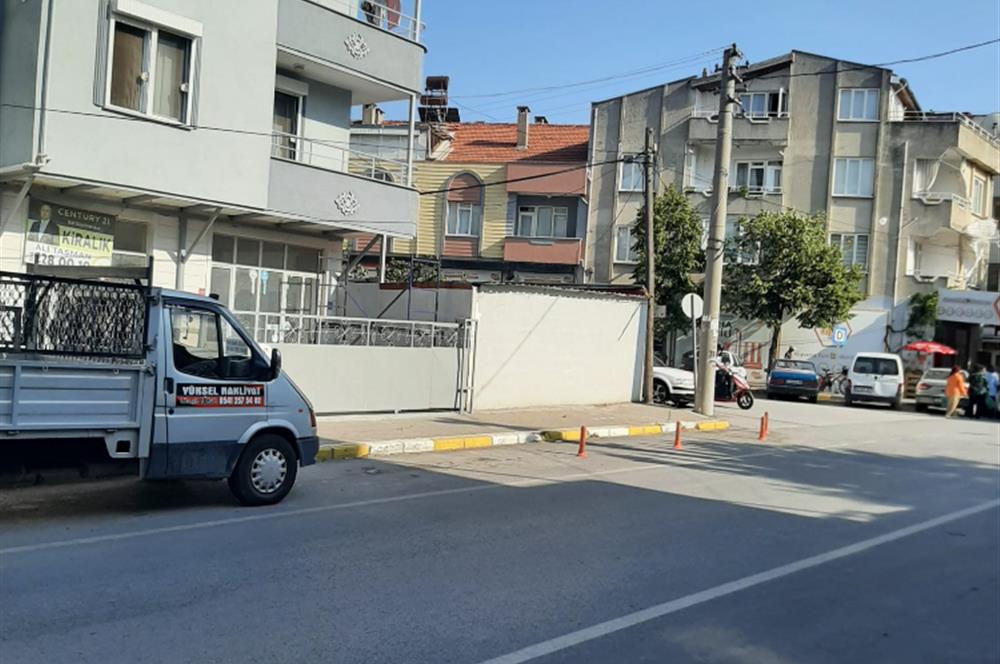 BAĞLAR SOKAK KÖŞE BAŞI KİRALIK GENİŞ DÜKKAN