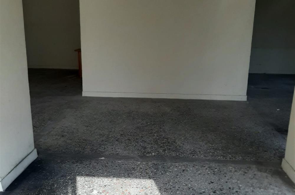 BAĞLAR SOKAK KÖŞE BAŞI KİRALIK GENİŞ DÜKKAN