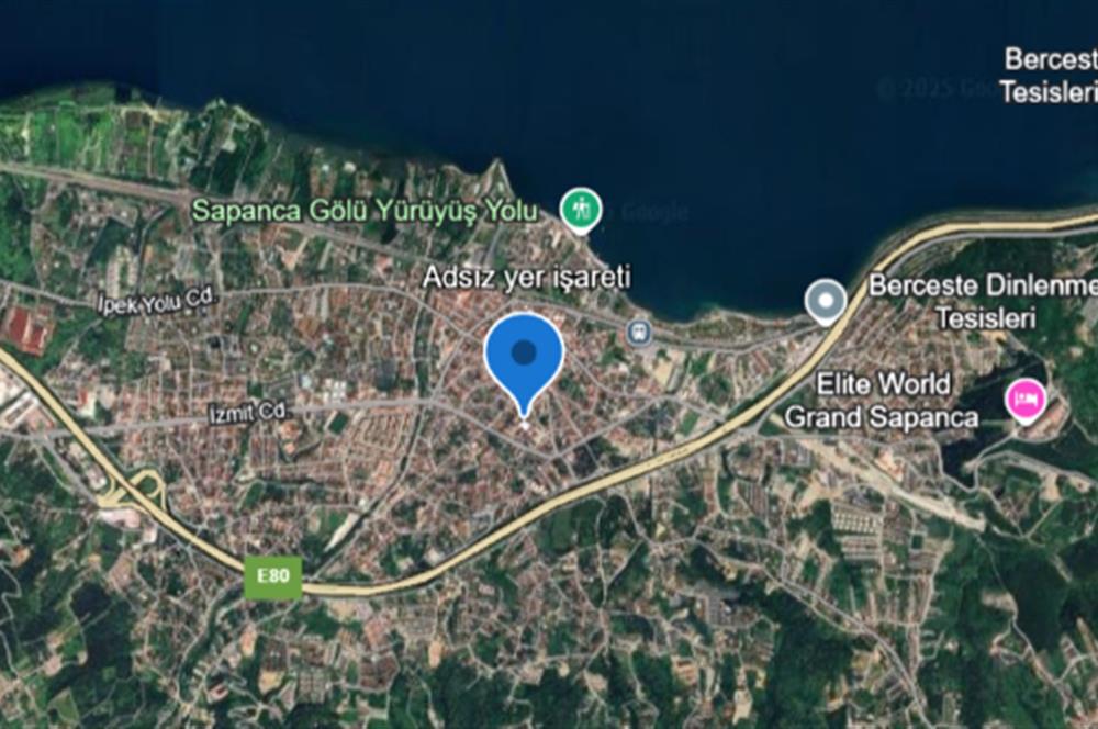 SAKARYA SAPANCA MERKEZ’DE GÖLE YAKIN 3+1 SATILIK DAİRE