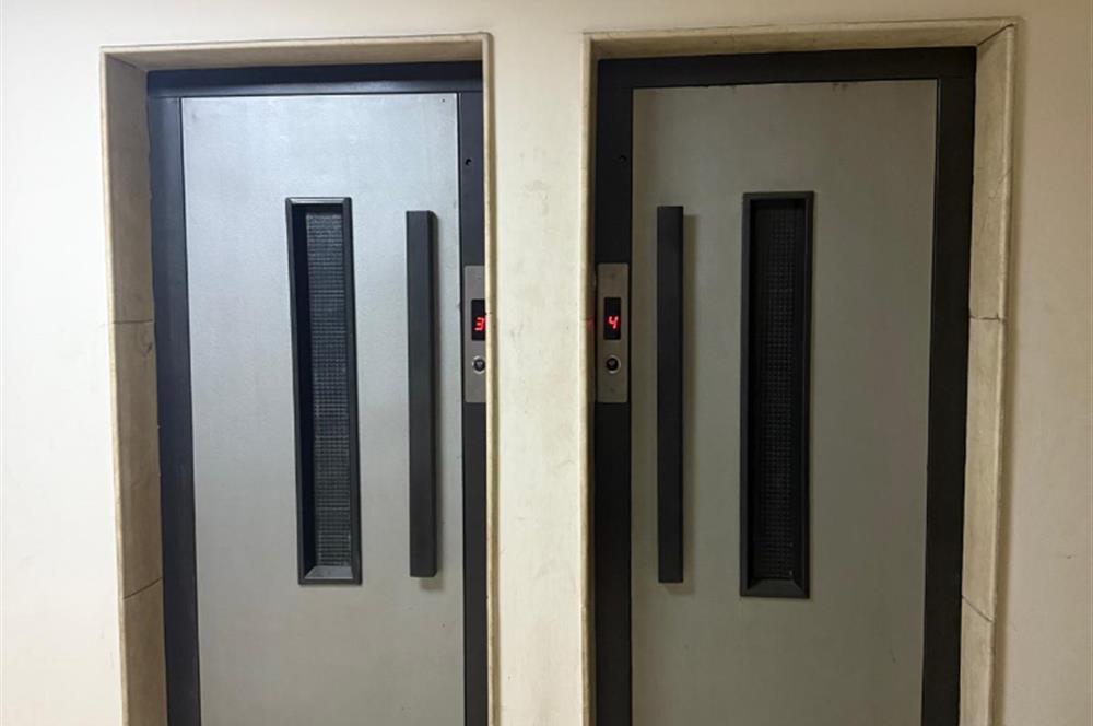 KONAK İSMET KAPTAM MH BAKIMLI 124m² AÇIK OFİS