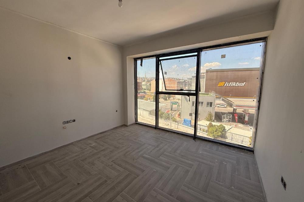 İzmir Yolu Üzeri Prestijli Lokasyonda Satılık 1+1 Ofis