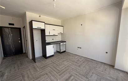 İzmir Yolu Üzeri Prestijli Lokasyonda Satılık 1+1 Ofis