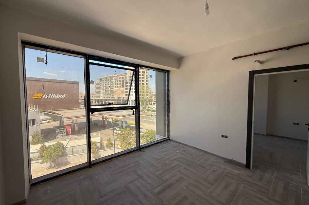 İzmir Yolu Üzeri Prestijli Lokasyonda Satılık 1+1 Ofis