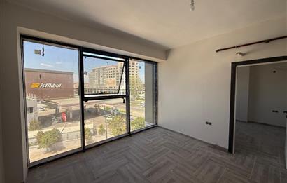 İzmir Yolu Üzeri Prestijli Lokasyonda Satılık 1+1 Ofis