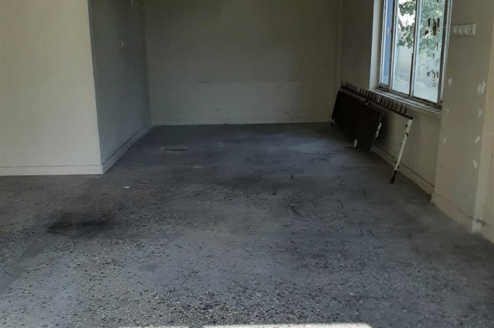 BAĞLAR SOKAK KÖŞE BAŞI KİRALIK GENİŞ DÜKKAN