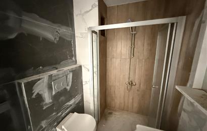 İzmir Yolu Üzeri Prestijli Lokasyonda Satılık 1+1 Ofis