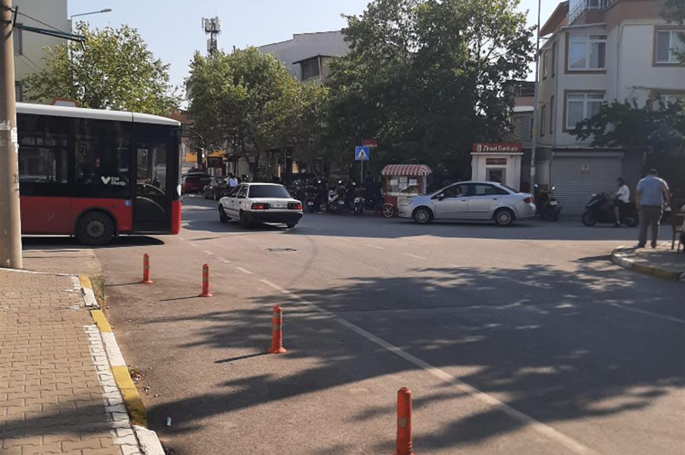 BAĞLAR SOKAK KÖŞE BAŞI KİRALIK GENİŞ DÜKKAN