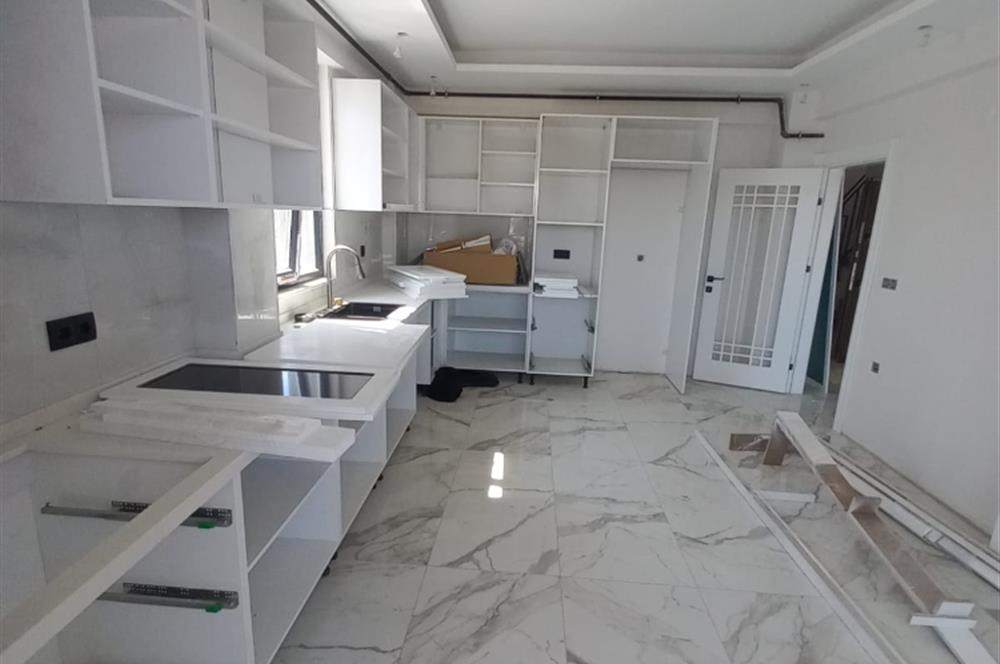 C21 LOCA'DAN 1. SAKARYA MAH. SATILIK 5+2 SÜPER 270M2 DAİRE