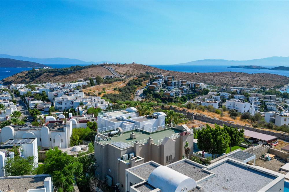 Bodrum Eskiçeşme'de Panoramik Deniz Manzaralı Tam Müstakil Villa