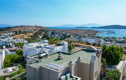 Bodrum Eskiçeşme'de Panoramik Deniz Manzaralı Tam Müstakil Villa