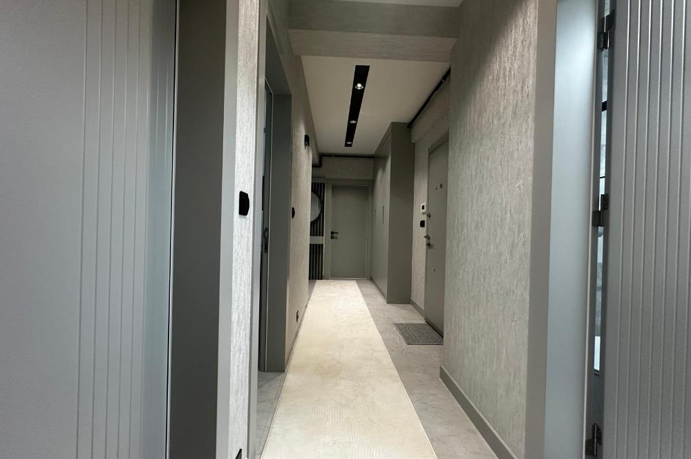 ŞEMİKLER MAHALLESİNDE SATILIK LÜKS 2+1 DAİRE