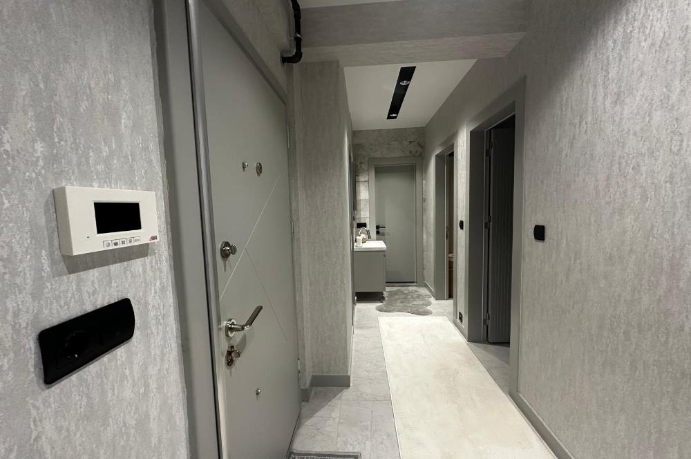 ŞEMİKLER MAHALLESİNDE SATILIK LÜKS 2+1 DAİRE