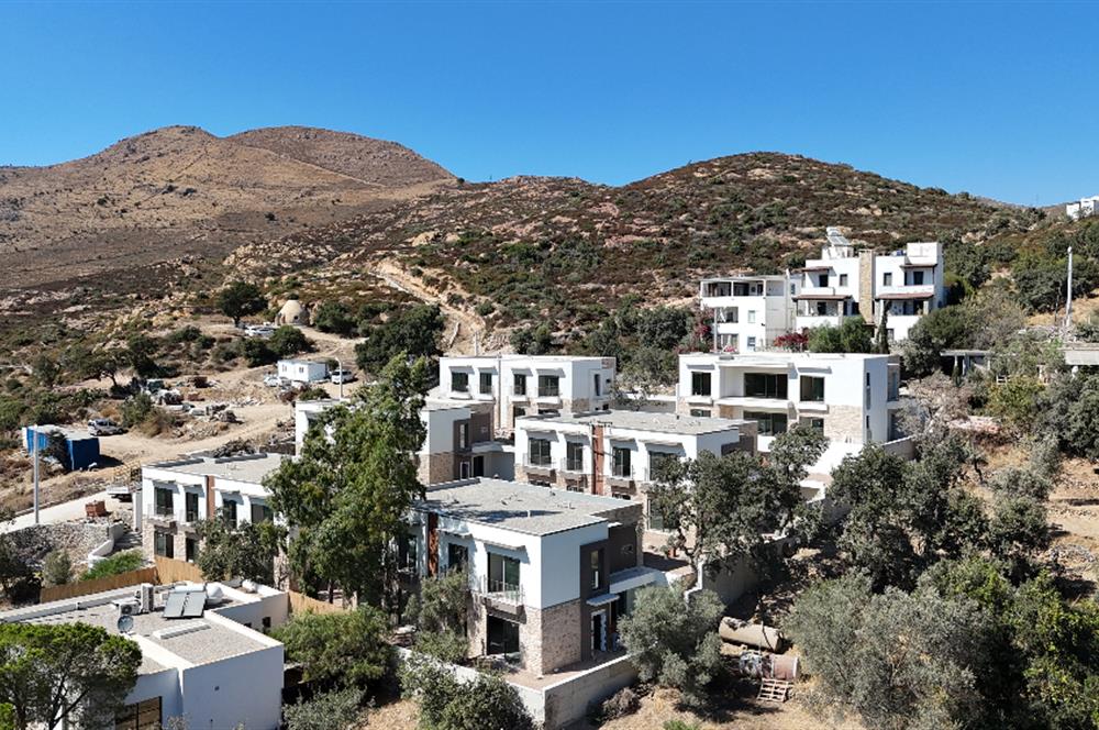 Bodrum Gümüşlük - Magnus Vadi Dereköy Projesinde Müstakil Bahçe Kullanımlı Vadi Manzaralı Satılık Sıfır Daireler