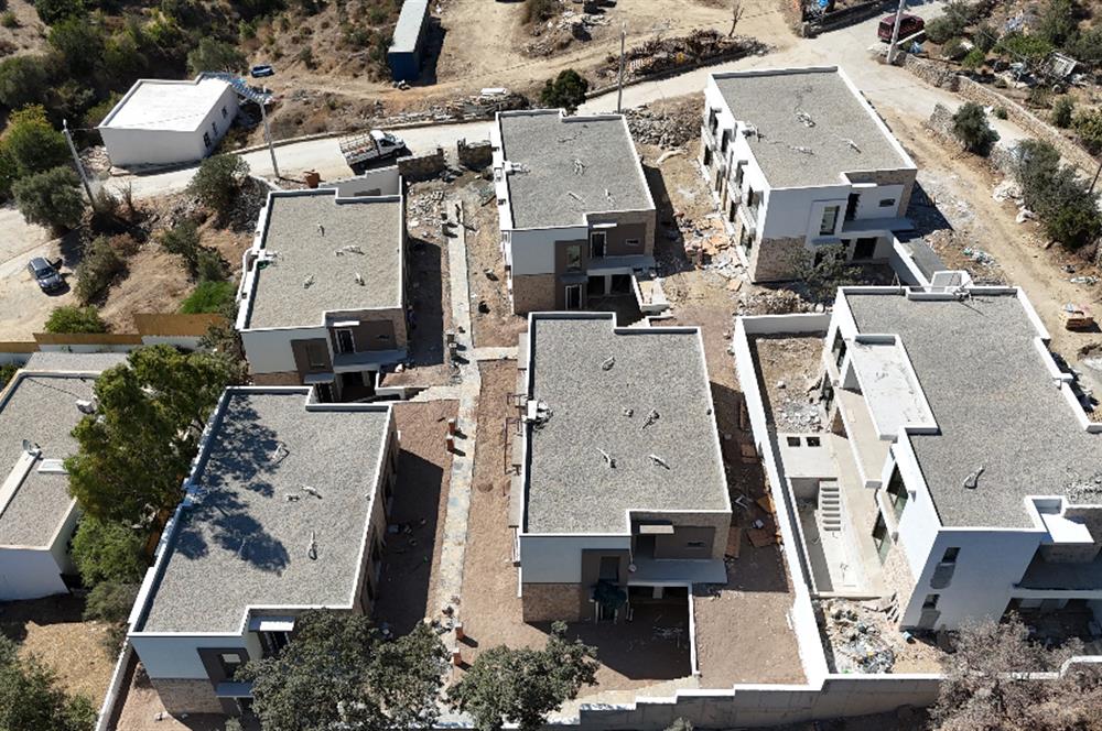 Bodrum Gümüşlük - Magnus Vadi Dereköy Projesinde Müstakil Bahçe Kullanımlı Vadi Manzaralı Satılık Sıfır Daireler